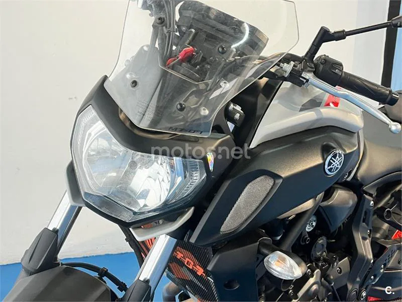 Yamaha MT-07 – Vista 48