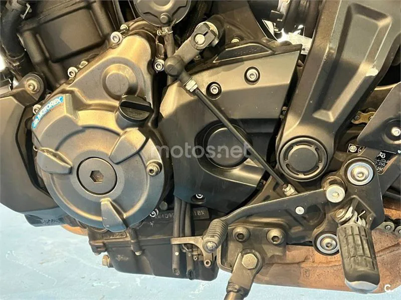Yamaha MT-07 – Vista 52