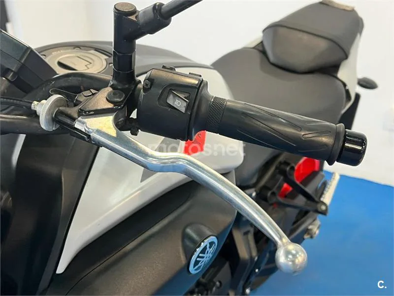 Yamaha MT-07 – Vista 9