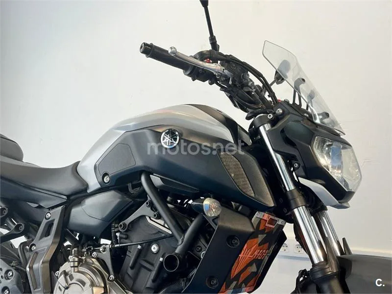 Yamaha MT-07 – Vista 10