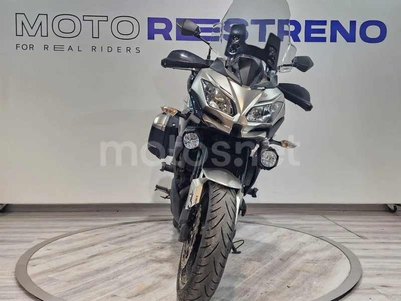 Kawasaki Versys – Vista 4
