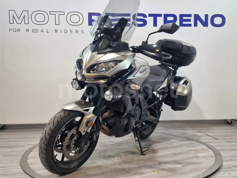 Kawasaki Versys – Vista 5