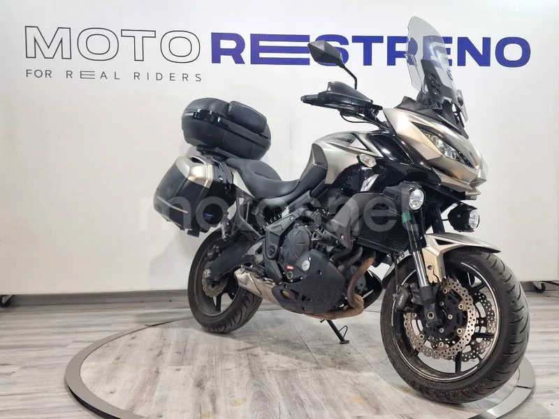 Kawasaki Versys – Vista 7
