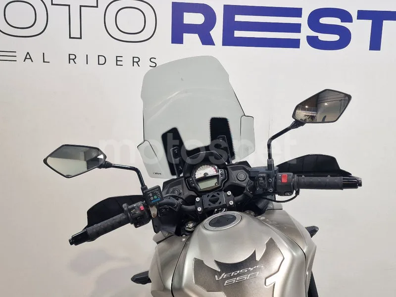 Kawasaki Versys – Vista 10