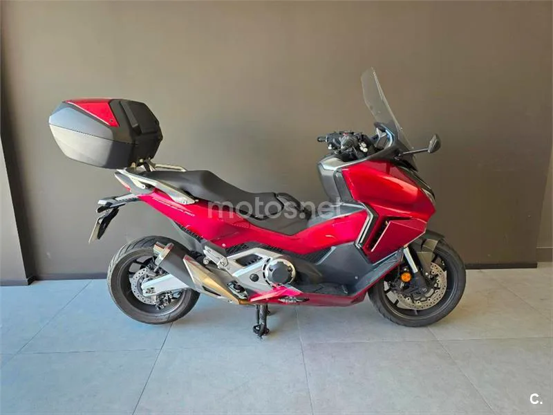 Honda Forza 750 – Vista 5