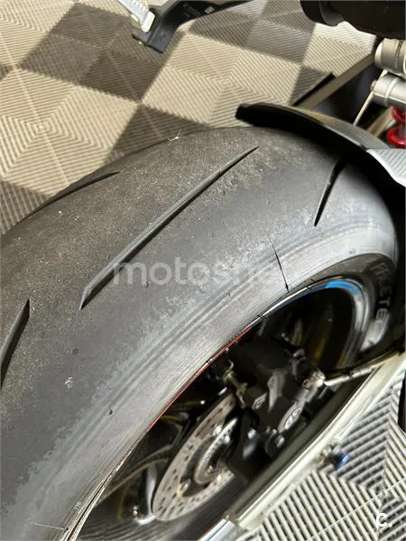 BMW S 1000 RR – Vista 5