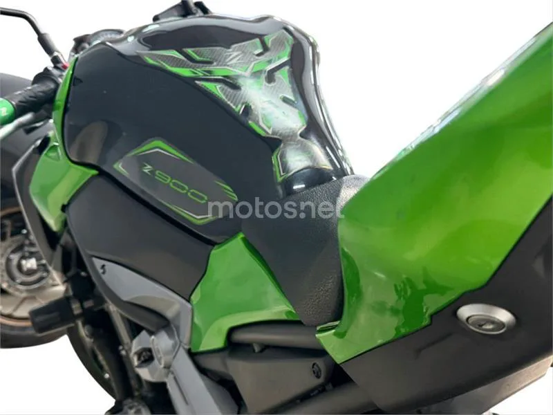 Kawasaki Z900 – Vista 6