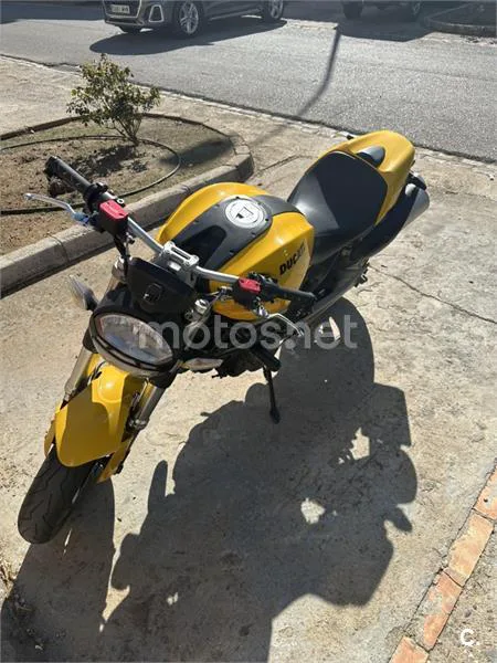 Ducati Monster 696 – Vista 8