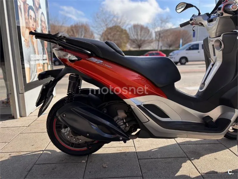 Piaggio MP3 Yourban 300 LT Sport – Vista 9