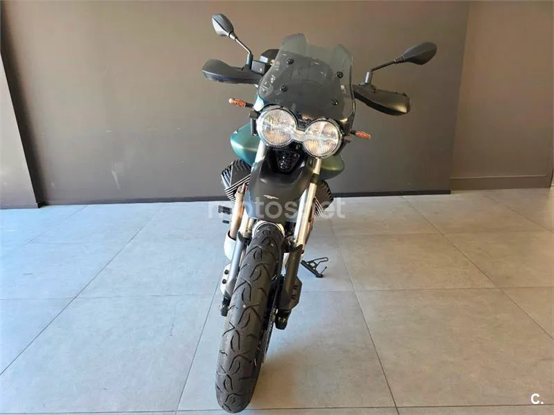Moto Guzzi V85 TT – Vista 3