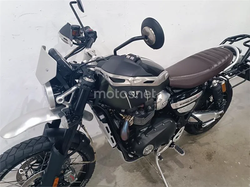 Triumph Scrambler 1200 – Vista 16