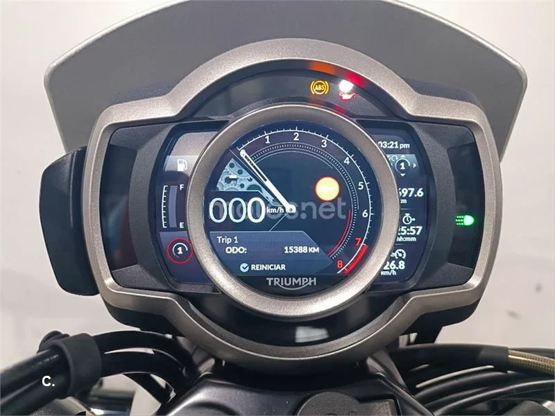 Triumph Scrambler 1200 – Vista 7