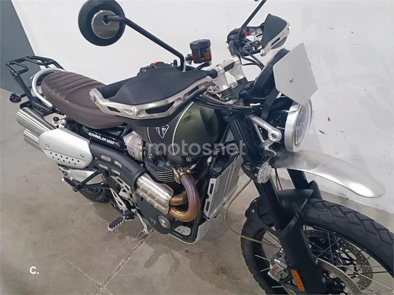 Triumph Scrambler 1200 – Vista 10