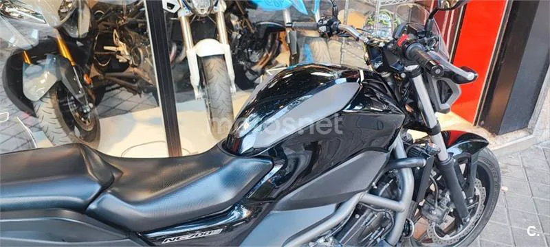 Honda NC 700 S – Vista 4