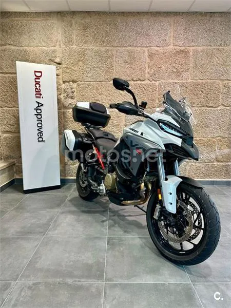 Ducati Multistrada V4 – Vista 3