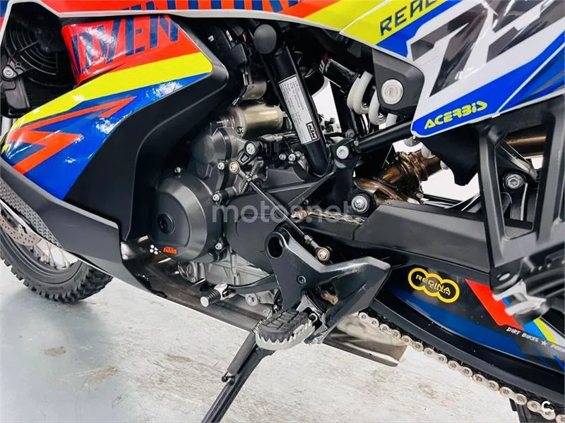 KTM 790 – Vista 12