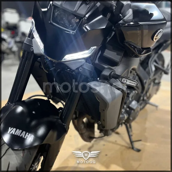 Yamaha MT-09 – Vista 6