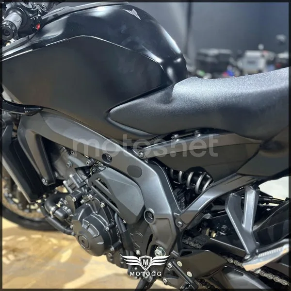 Yamaha MT-09 – Vista 7