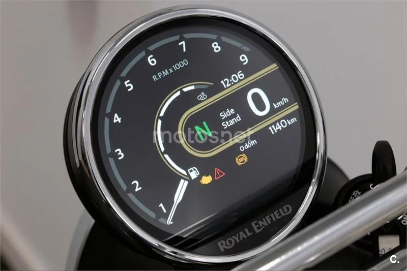 Royal Enfield Bear 650 – Vista 5