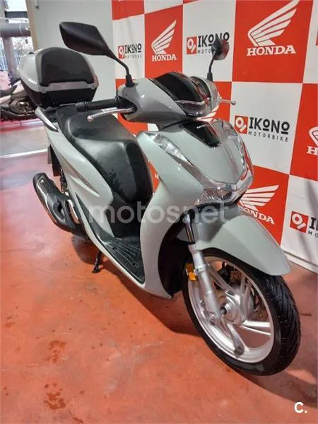 Honda SH 125i – Vista 3