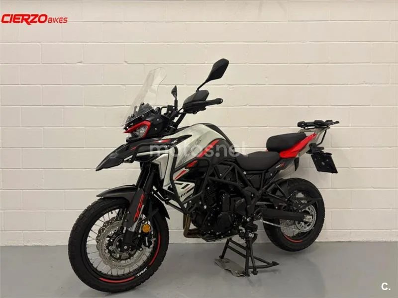 Benelli TRK 702 X – Vista 5