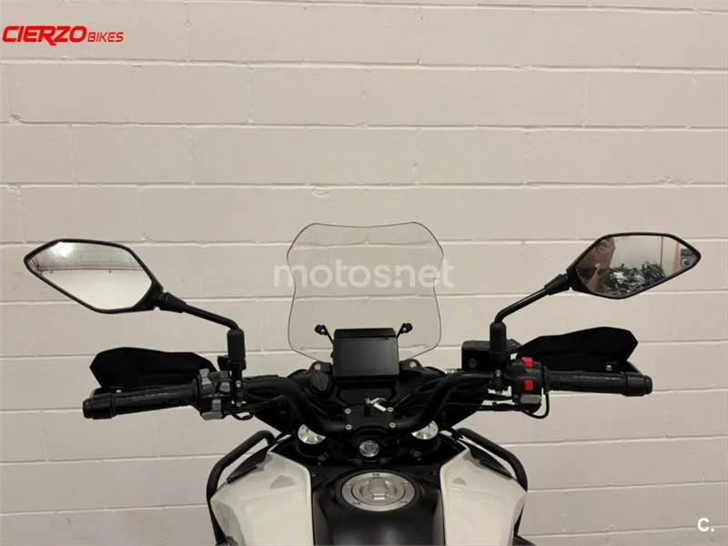 Benelli TRK 702 X – Vista 9