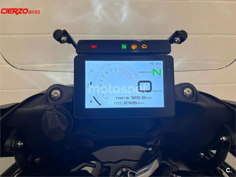 Benelli TRK 702 X – Vista 10