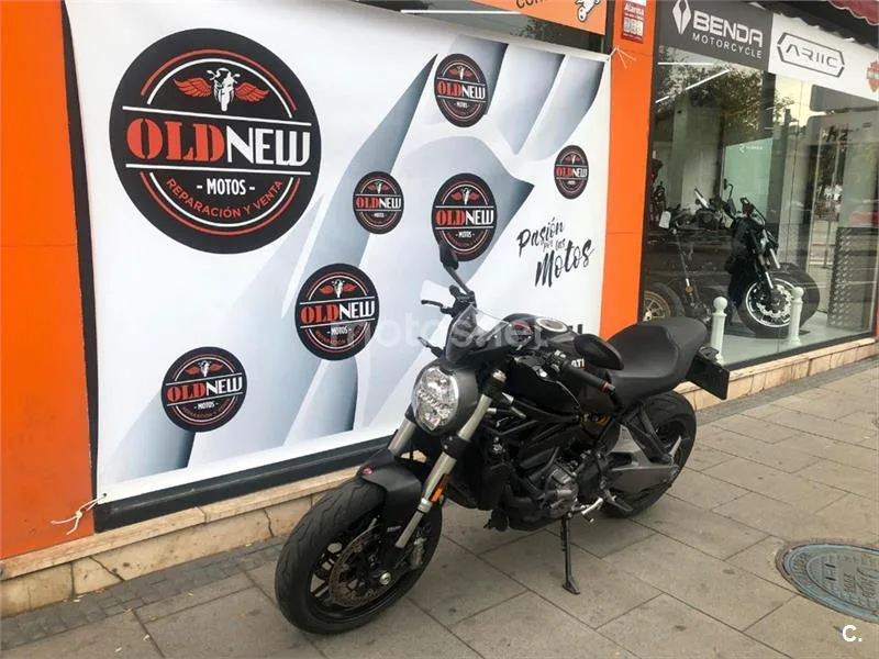 Ducati Monster 821 – Vista 9