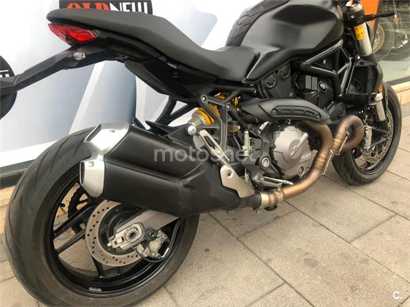 Ducati Monster 821 – Vista 10