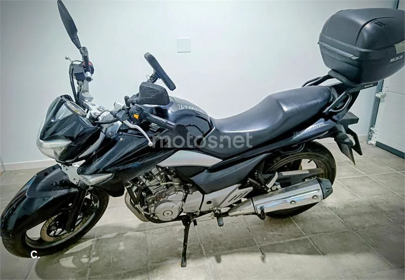 Suzuki Inazuma 250 – Vista 3