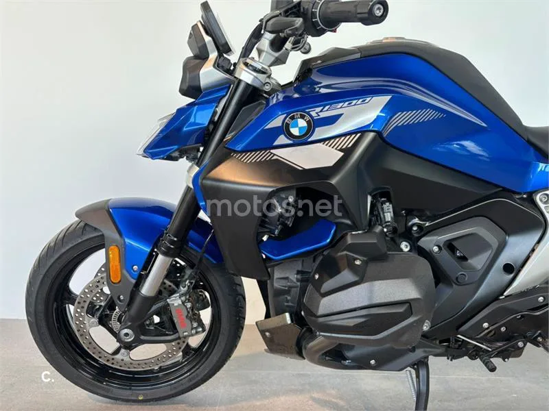 BMW R 1300 R – Vista 7