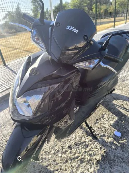SYM Symphony 125 DD – Vista 2