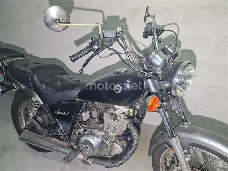 Yamaha SR250 Special - Vista 4
