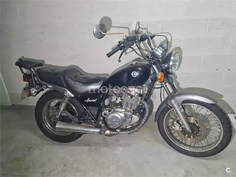 Yamaha SR250 Special - Vista 5