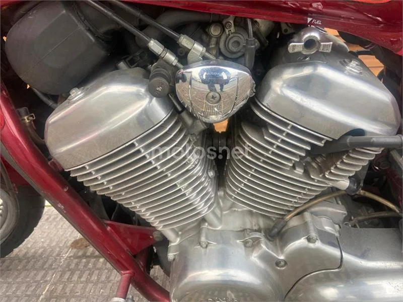Honda Shadow VLX 600 - Vista 4