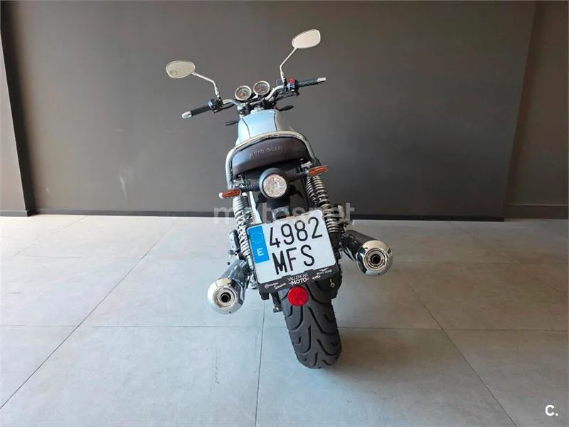 Moto Guzzi V7 – Vista 5