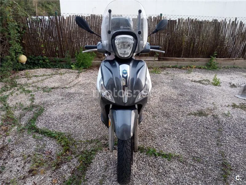Piaggio Medley – Vista 3