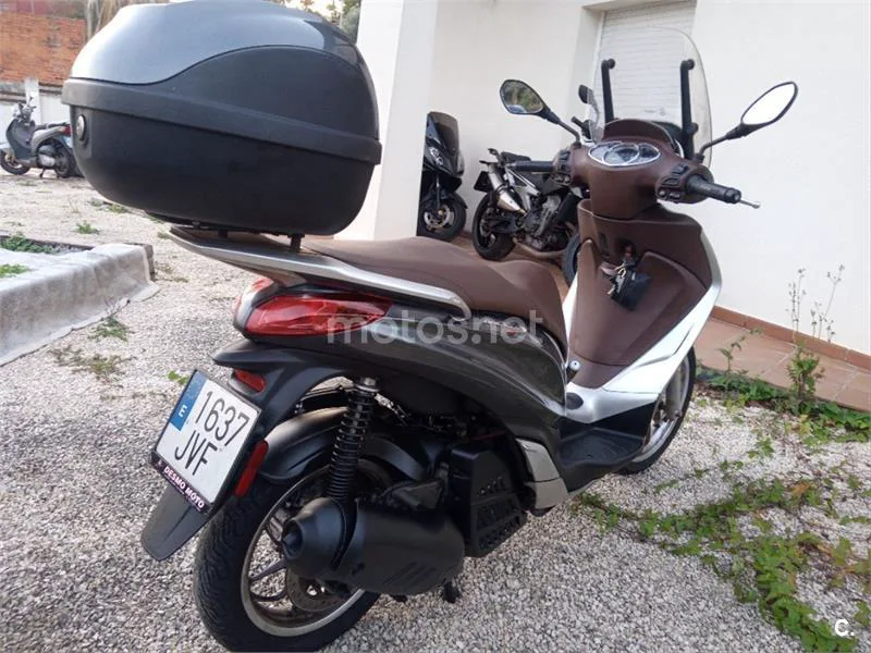Piaggio Medley – Vista 6