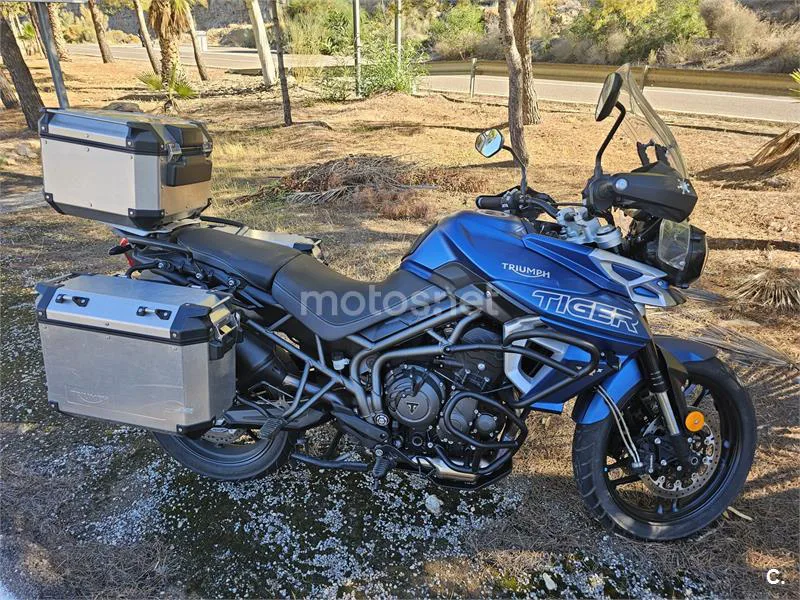 Triumph Tiger 800 XR – Vista 9