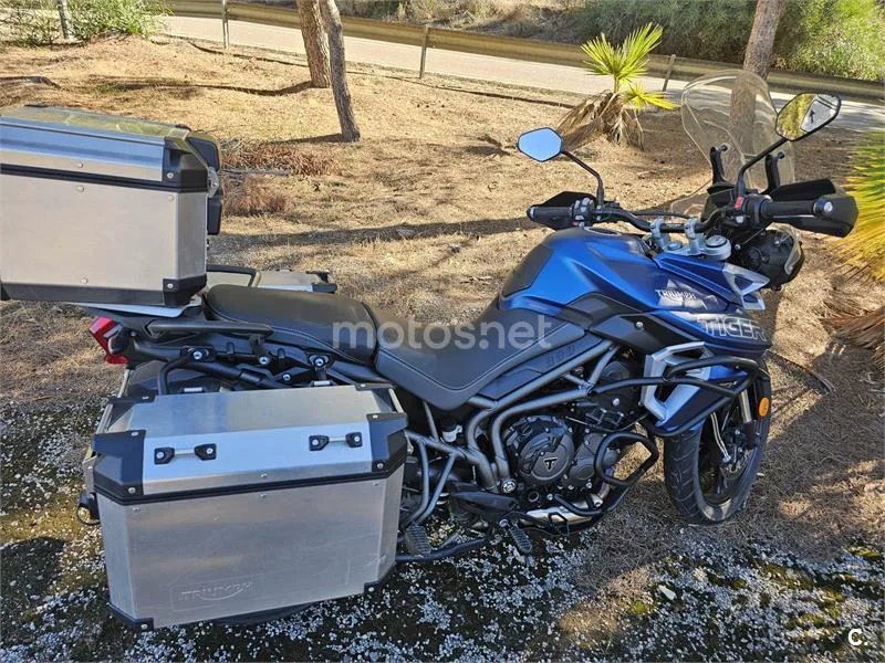 Triumph Tiger 800 XR – Vista 10