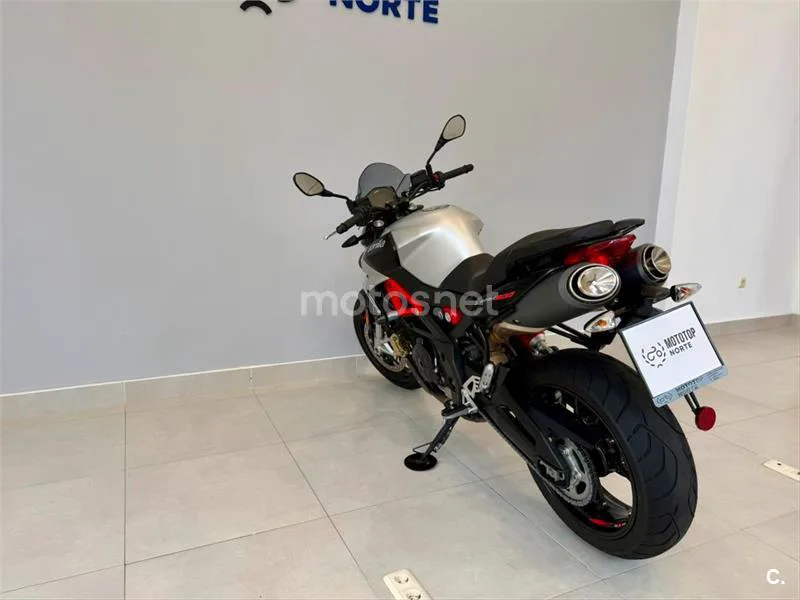 Aprilia Shiver 900 – Vista 11