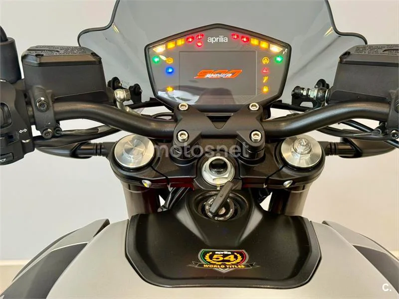 Aprilia Shiver 900 – Vista 15