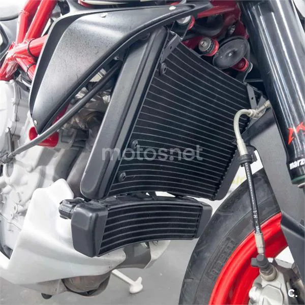 MV Agusta Rivale 800 – Vista 19