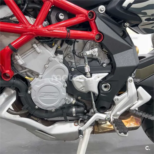 MV Agusta Rivale 800 – Vista 26