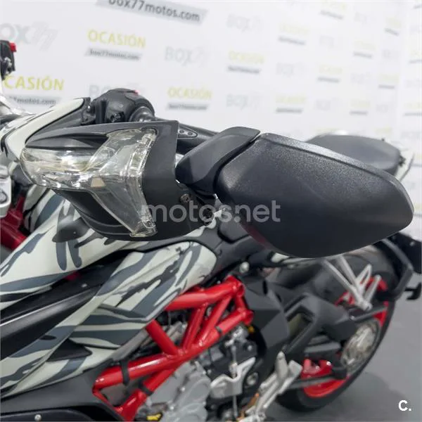 MV Agusta Rivale 800 – Vista 28