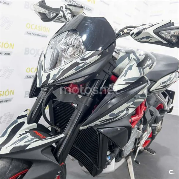 MV Agusta Rivale 800 – Vista 29