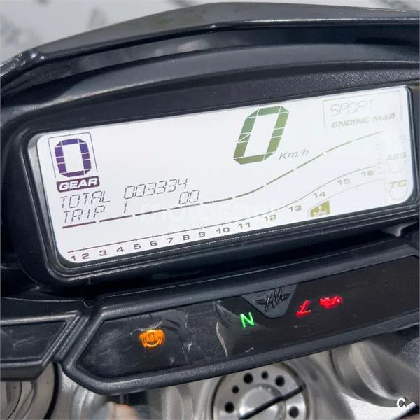MV Agusta Rivale 800 – Vista 6