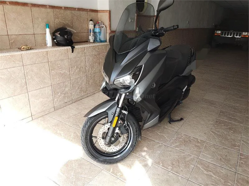 Yamaha XMAX 125 – Vista 3