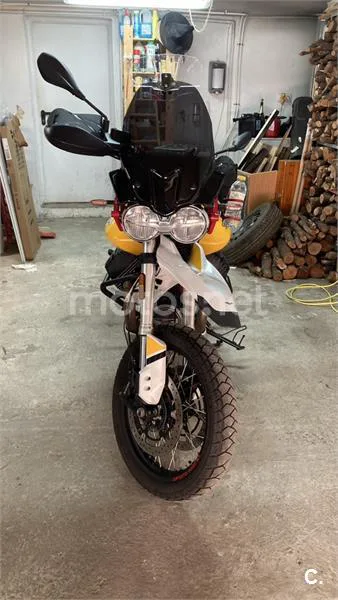 Moto Guzzi V 85 TT – Vista 6