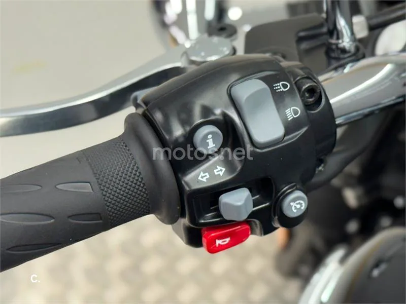 Triumph Bonneville T120 – Vista 3